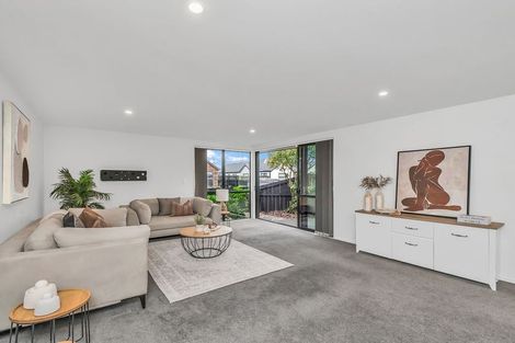 Photo of property in 2 Ader Close, Halswell, Christchurch, 8025