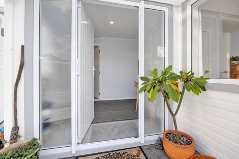 Photo of property in 6 Argyle Street, Hawera, 4610