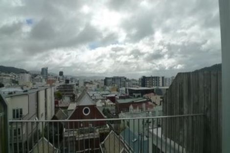 Photo of property in Qba Apartments, 4u/51 Webb Street, Mount Cook, Wellington, 6011