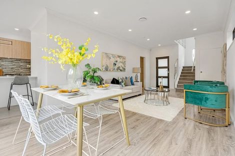 Photo of property in 61a Hillcrest Road, Papatoetoe, Auckland, 2025