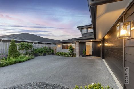 Photo of property in 17 Pitoitoi Drive, Riverhead, 0820