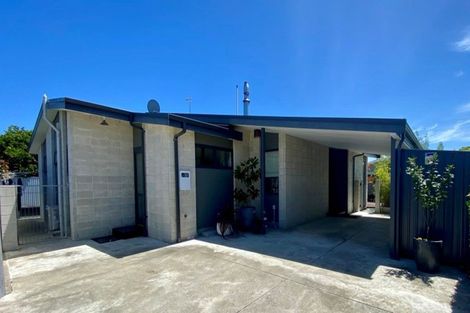 Photo of property in 6a Kauri Street, Taradale, Napier, 4112