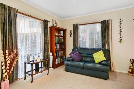 Photo of property in 7 Ramonda Close, Bayview, Auckland, 0629