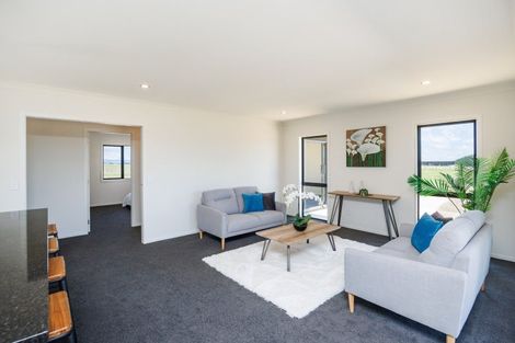 Photo of property in 167 Spur Road West, Colyton, Feilding, 4775