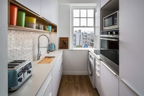 Photo of property in Blythswood Flats, 3f8 Aro Street, Aro Valley, Wellington, 6021