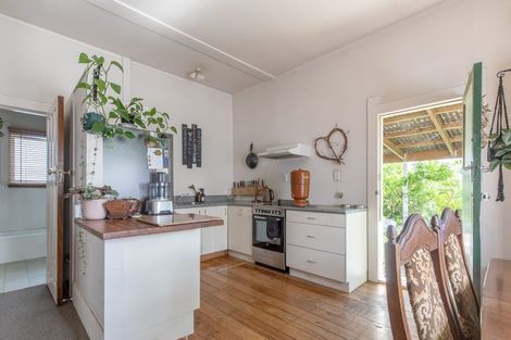 Photo of property in 13 Victoria Street, Waipawa, 4210