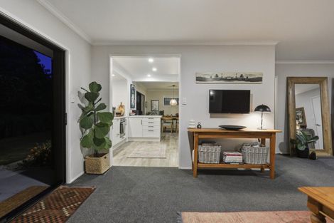Photo of property in 2/69 Orkney Road, Mount Maunganui, 3116