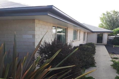 Photo of property in 17 Elm Drive, Rangiora, 7400
