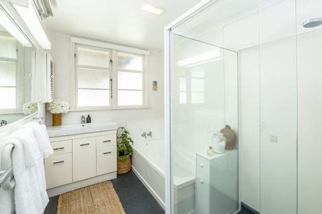 Photo of property in 431a High Street South, Carterton, 5713