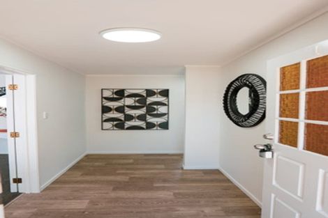 Photo of property in 1/50 Wellington Street, Howick, Auckland, 2014