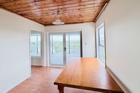 Photo of property in 152 Weatherly Road, Torbay, Auckland, 0630