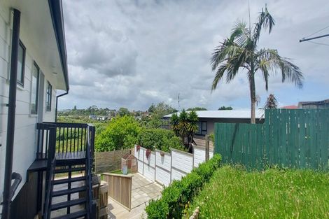Photo of property in 36 Lendenfeld Drive, Papatoetoe, Auckland, 2025