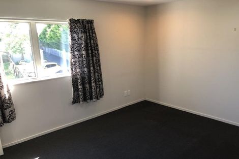 Photo of property in 8 Waldie Grove, Avalon, Lower Hutt, 5011