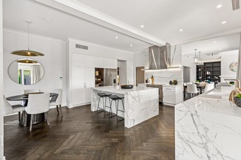 Photo of property in 6 Emily Lane, Greenhithe, Auckland, 0632