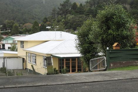 Photo of property in 7 Kopara Grove, Stokes Valley, Lower Hutt, 5019