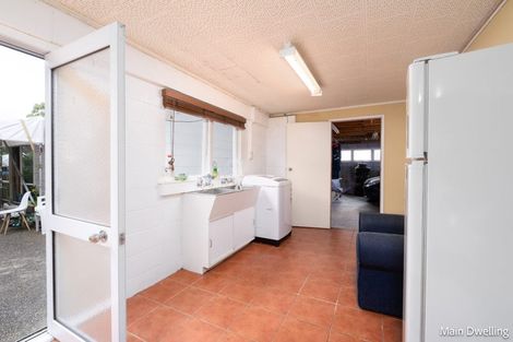 Photo of property in 486 Don Buck Road, Massey, Auckland, 0614