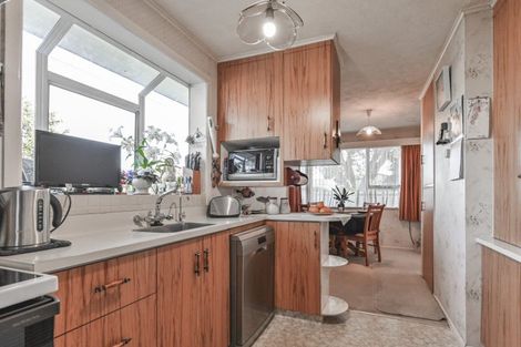 Photo of property in 110 Harlech Street, Mayfair, Hastings, 4122