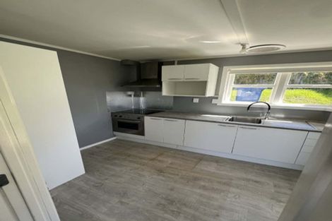 Photo of property in 68 Gladstone Road, Northcote, Auckland, 0627