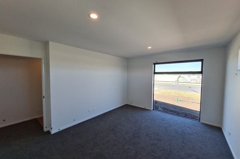 Photo of property in 40 Eileen Way, Rolleston, 7615