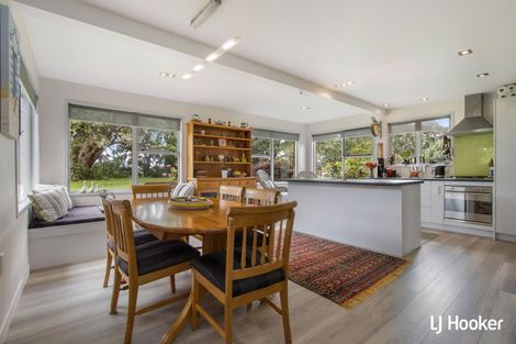Photo of property in 10 Roretana Drive, Athenree, Katikati, 3177