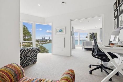 Photo of property in 83 Ngataringa Road, Devonport, Auckland, 0624