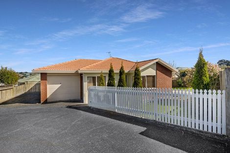 Photo of property in 678d Te Atatu Road, Te Atatu Peninsula, Auckland, 0610