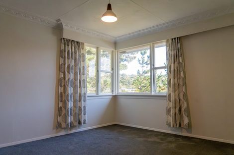 Photo of property in 137 Kaikorai Valley Road, Glenross, Dunedin, 9011