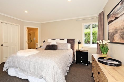 Photo of property in 111 Kent Terrace, Taradale, Napier, 4112