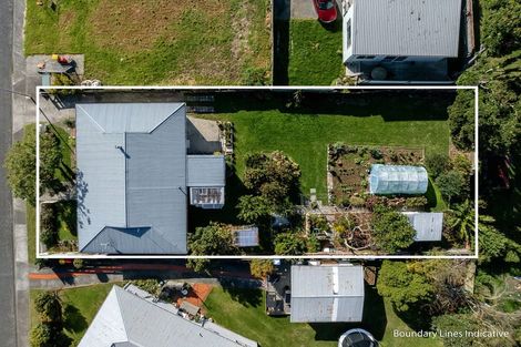 Photo of property in 34 Makarini Street, Paraparaumu, 5032
