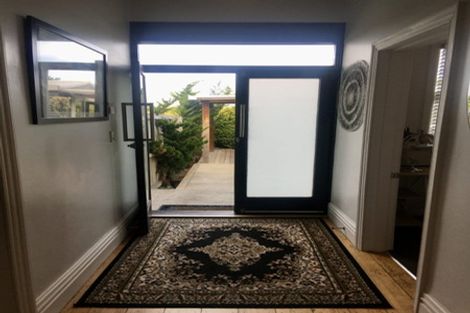 Photo of property in 1/27 Picton Avenue, Riccarton, Christchurch, 8011