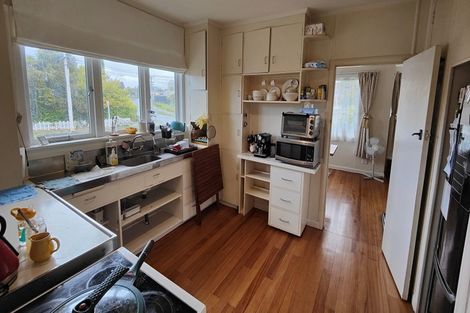 Photo of property in 1 Pollen Crescent, Melville, Hamilton, 3206
