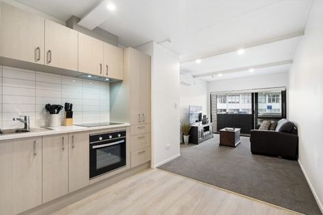 Photo of property in 11 East Street, Papakura, 2110