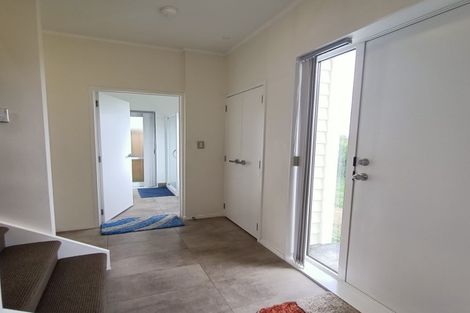 Photo of property in 71 Grove Road, Papakura, 2110