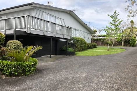 Photo of property in 116a Mcleod Road, Te Atatu South, Auckland, 0610