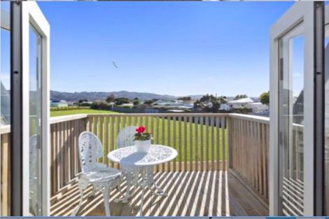 Photo of property in 21 Elizabeth Street, Moera, Lower Hutt, 5010