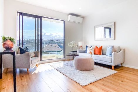 Photo of property in 7 Ngaru Way, Orewa, 0931