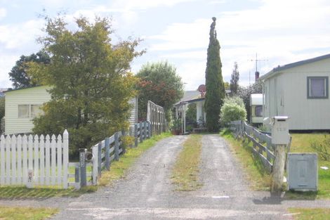 Photo of property in 123 Charleston Avenue, Whangamata, 3620