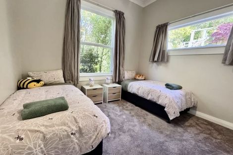 Photo of property in 40 Garden Road, Northland, Wellington, 6012