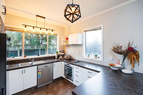 Photo of property in 8a Kaimanawa Street, Kelvin Grove, Palmerston North, 4414