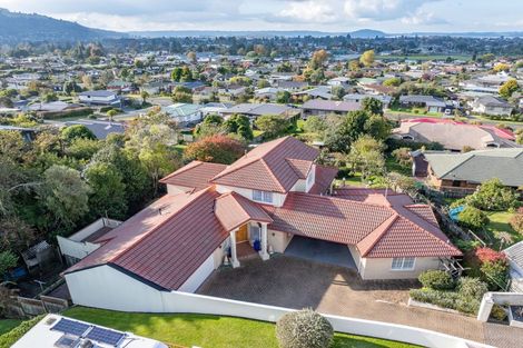 Photo of property in 9 Cobbe Place, Pomare, Rotorua, 3015