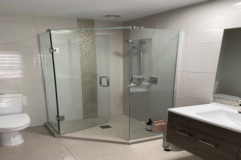 Photo of property in 221 Hobsonville Point Road, Hobsonville, Auckland, 0616