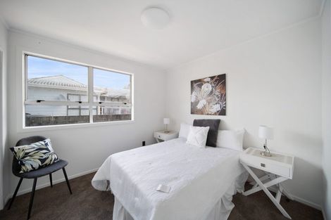 Photo of property in 5 Mikasa Place, Mangere, Auckland, 2022