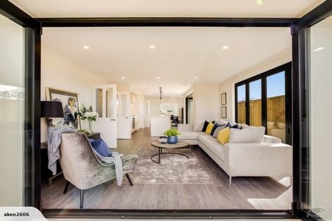 Photo of property in 14 Makete Crescent, Hobsonville, Auckland, 0618