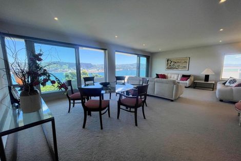 Photo of property in Beauport Apartments, 30u2 The Crescent, Roseneath, Wellington, 6011