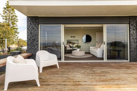 Photo of property in 49 Ferguson Street, Bay View, Napier, 4104