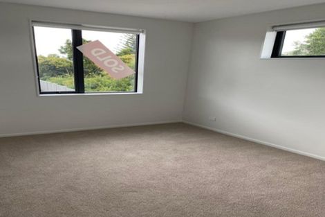 Photo of property in 19 Ngakoro Road, Karaka, Papakura, 2113