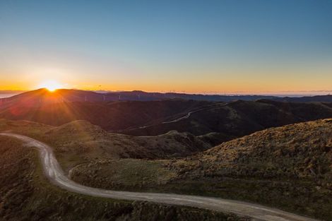 Photo of property in Long Gully Farm, 500 Hawkins Hill Road, Brooklyn, Wellington, 6021