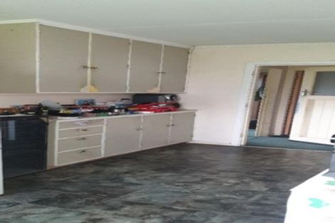 Photo of property in 15 Suther Street, Waverley, 4510