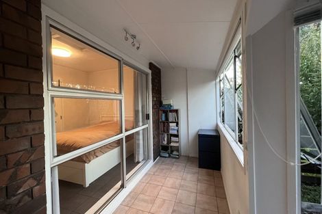 Photo of property in 2/40 Blacklock Avenue, Henderson, Auckland, 0612