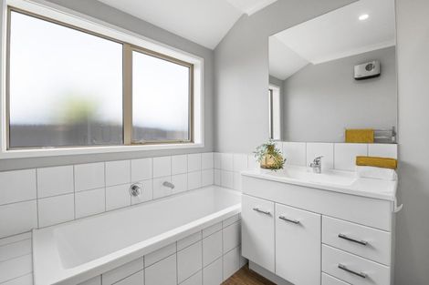 Photo of property in 7 Colebrook Drive, Rolleston, 7614